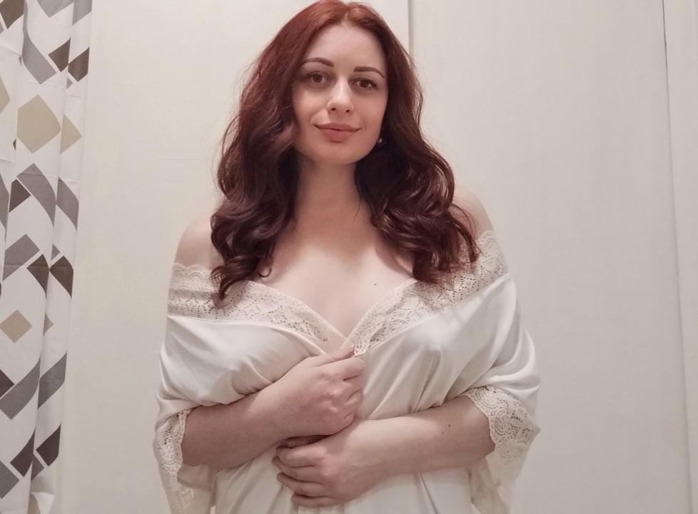 Webcam chat profile for 8LazyCat