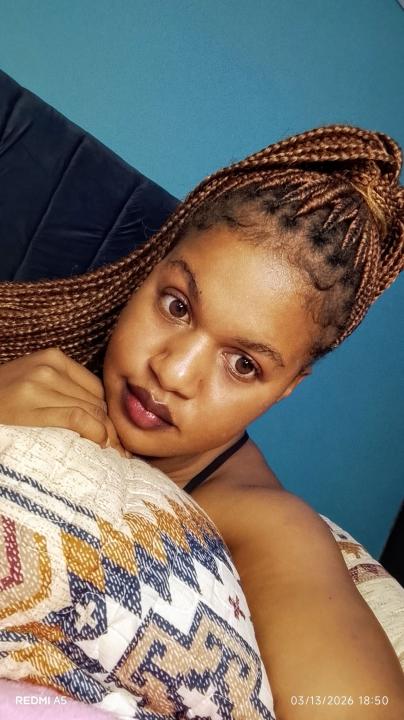 Webcam chat profile for AnnaReneex02