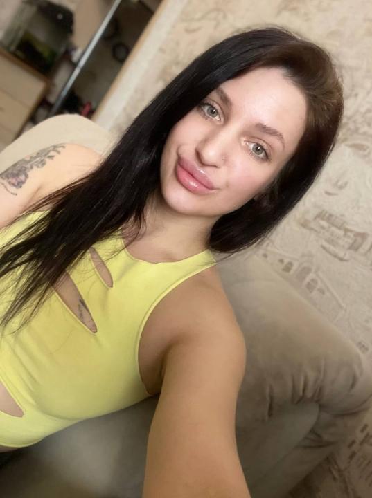 Webcam chat profile for Shakira