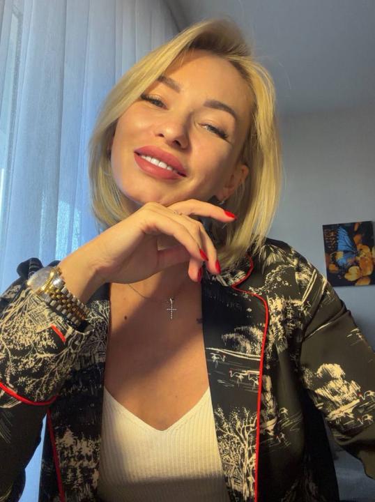 Webcam chat profile for OdrinaOcean: Leather