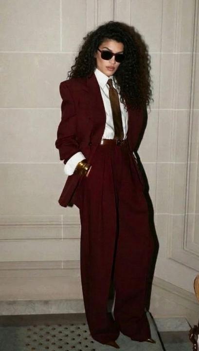 Webcam chat profile for NoirEmpress333: Leather