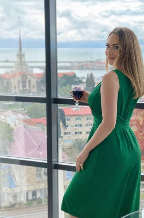 Webcam chat profile for LaDonna: Dancing