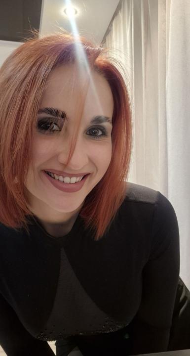 Webcam chat profile for IvoryVibe