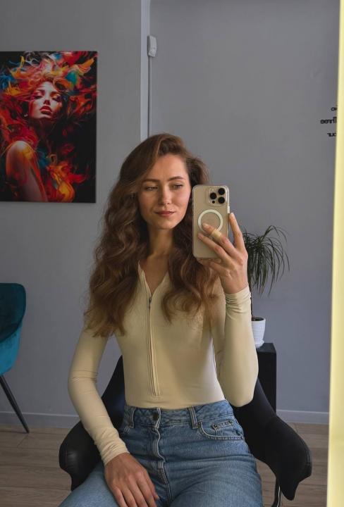 Webcam chat profile for EliElina