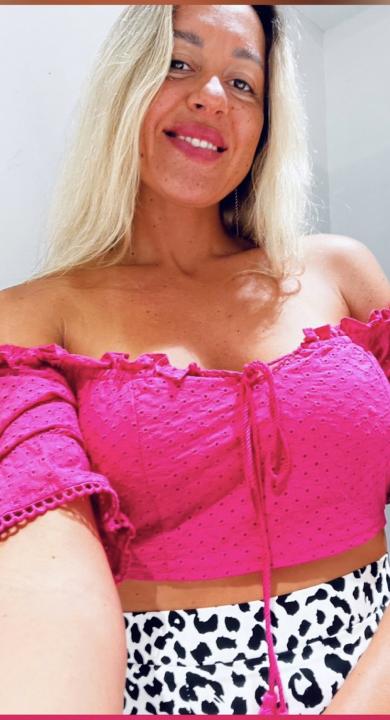 Webcam chat profile for Mariannaa