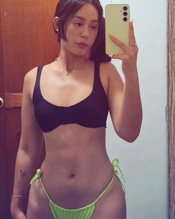 Webcam chat profile for Thalia: Bondage & discipline