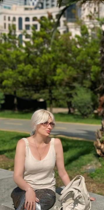 Webcam chat profile for 1Esmeralda: Ask about my Hobbies