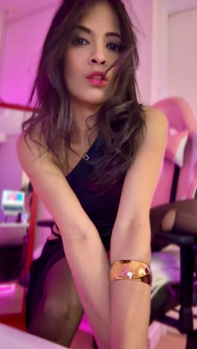 Webcam chat profile for asi4nmistress: Bondage & discipline