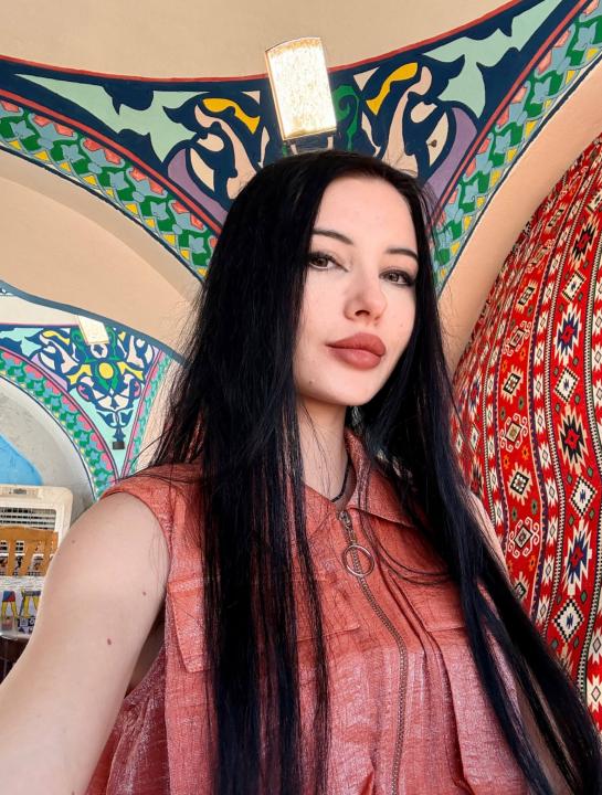 Webcam chat profile for SweetViolet: Ask about my Hobbies