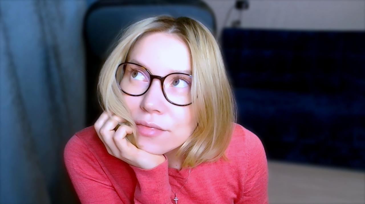 Webcam chat profile for TaylorBre: Legs, feet & shoes