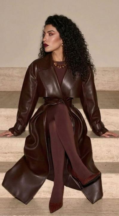 Webcam chat profile for NoirEmpress333: Leather