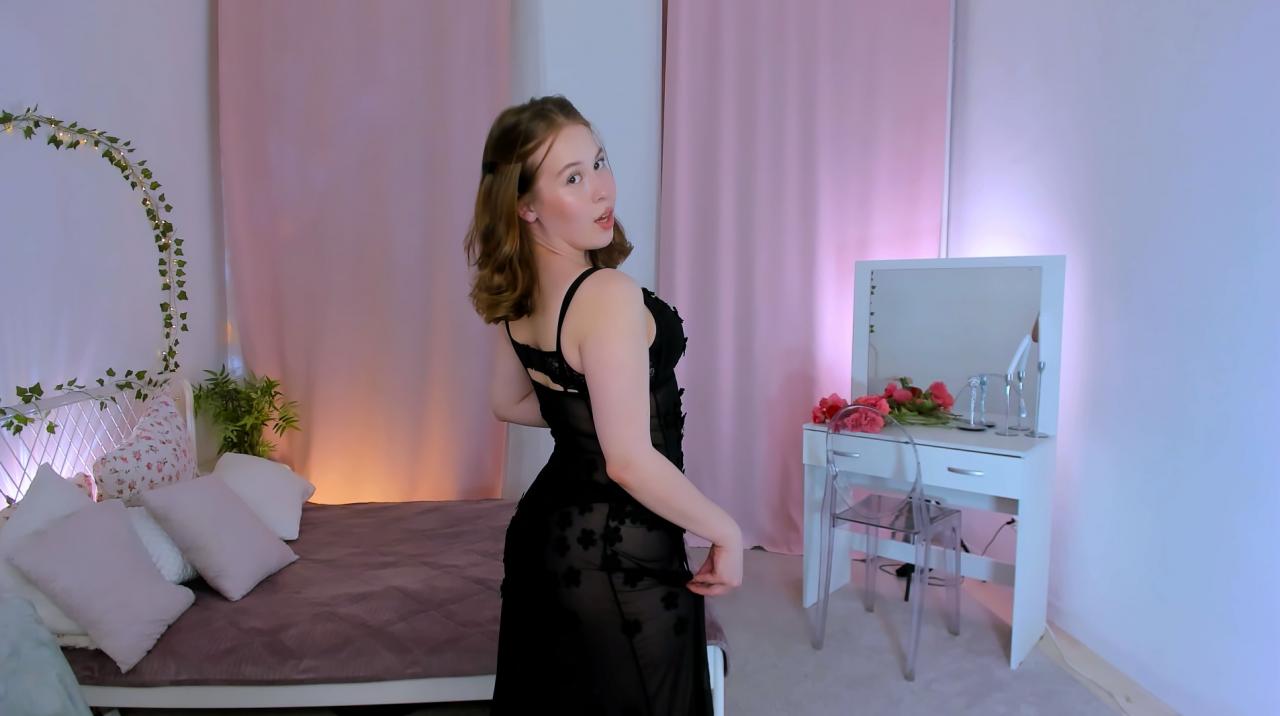 Webcam chat profile for LanaRoselle: Legs, feet & shoes