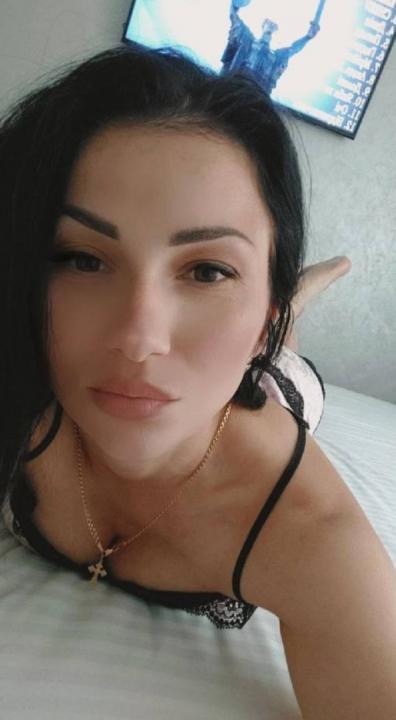 Webcam chat profile for SecretGarden
