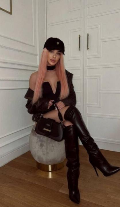 Webcam chat profile for BadAngel