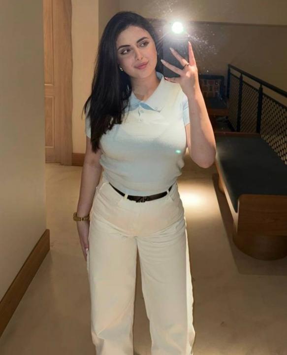 Webcam chat profile for TinaVolt: Outfits