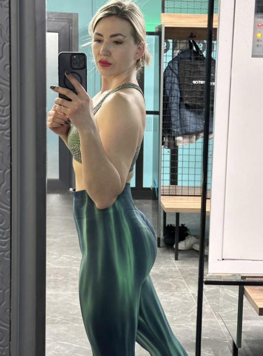 Webcam chat profile for 1MargoLove