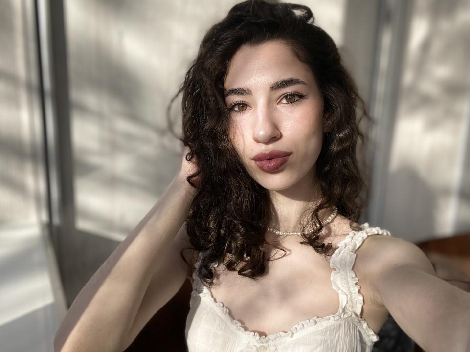 Webcam chat profile for CristalLady: Dancing