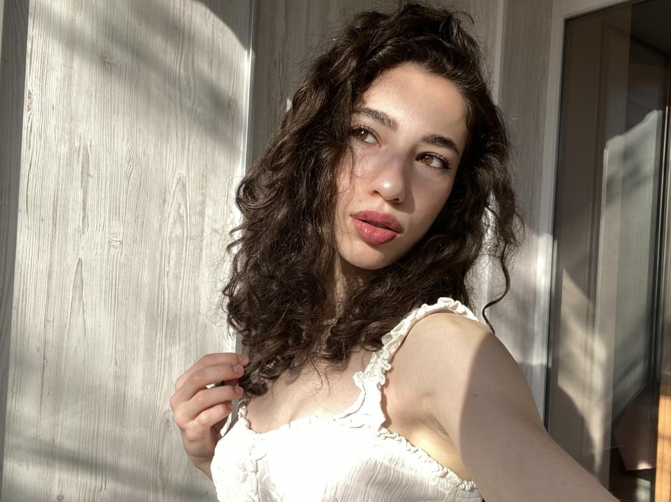 Webcam chat profile for CristalLady: Dancing