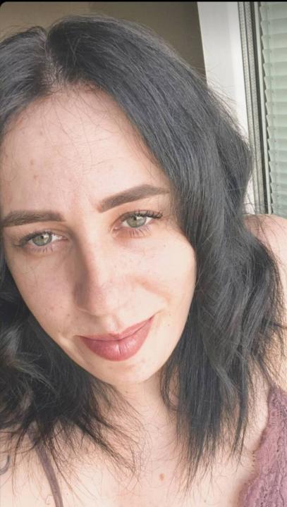 Webcam chat profile for Tairelle: Ask about my Hobbies