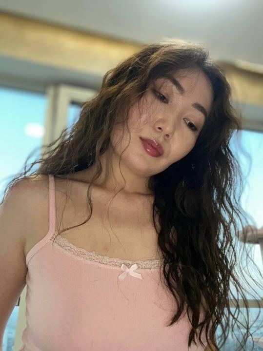 Webcam chat profile for AsianJade