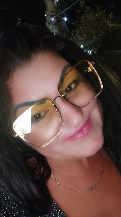 Webcam chat profile for NayaVibe: Outfits