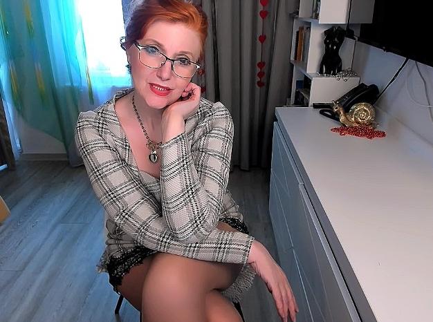 Webcam chat profile for AlmazFireFoxOne: Kissing