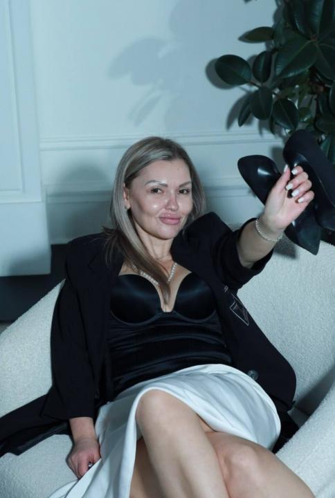 Webcam chat profile for Mireyae: Ask about my Hobbies