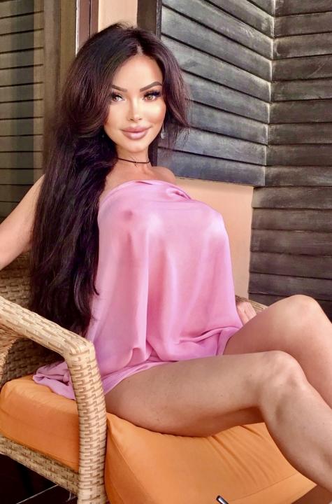 Webcam chat profile for AngelWhisper: Leather