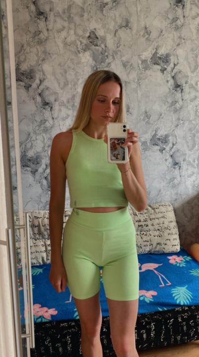 Webcam chat profile for Angelikka: Ask about my Hobbies