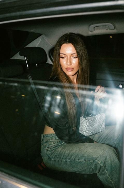 Webcam chat profile for SweetTi: Leather