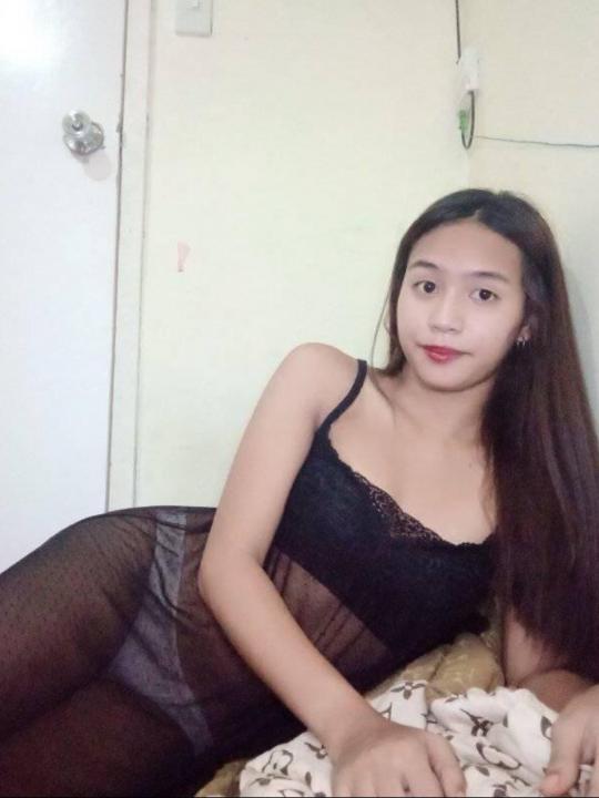 Webcam chat profile for xLickme24: Lingerie & stockings