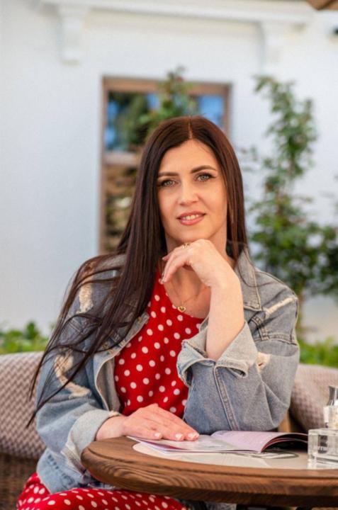 Webcam chat profile for D1ana: Ask about my Hobbies