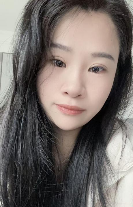 Webcam chat profile for Hermione56: Legs, feet & shoes