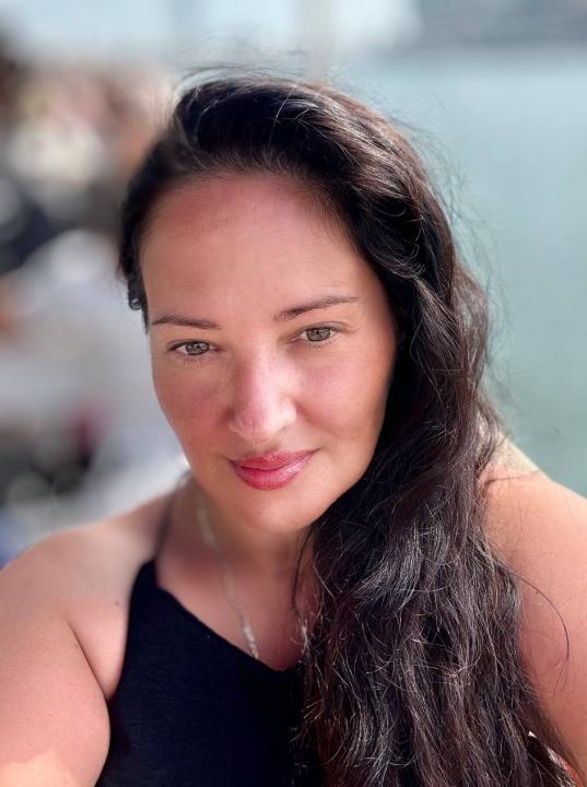 Webcam chat profile for MilaMua