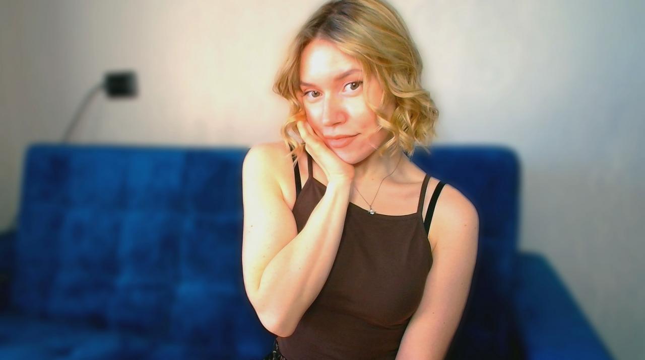 Webcam chat profile for TaylorBre: Legs, feet & shoes