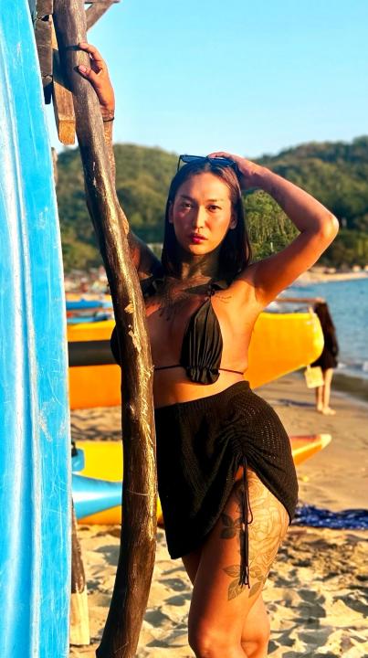 Webcam chat profile for TopDominantTS: Piercings & tattoos