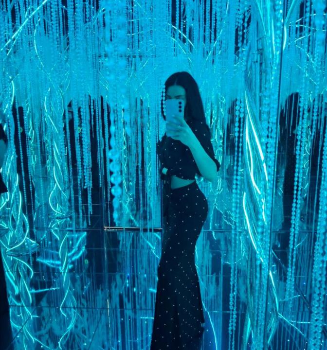 Webcam chat profile for Lum1a: Ask about my Hobbies