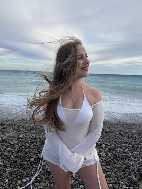 Webcam chat profile for Virelia: Dancing