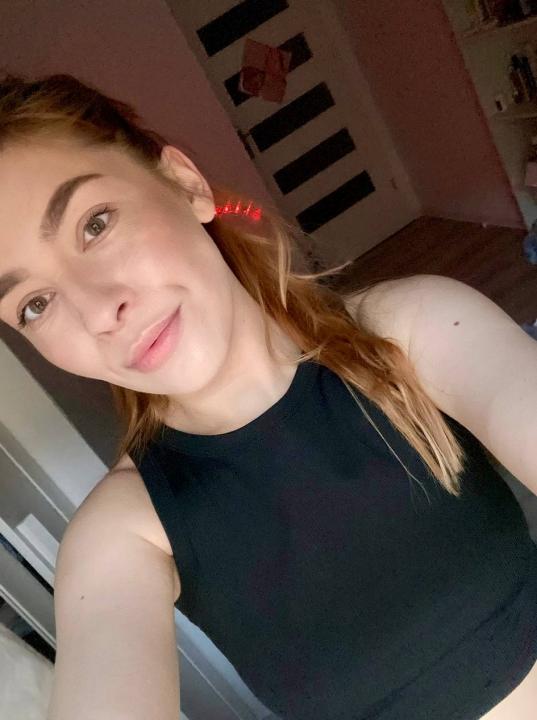 Webcam chat profile for ptashka: Outfits