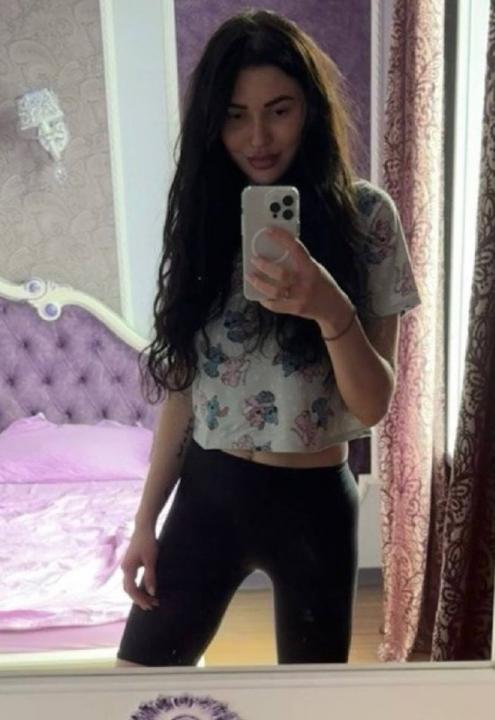 Webcam chat profile for Katarin: Ask about my Hobbies