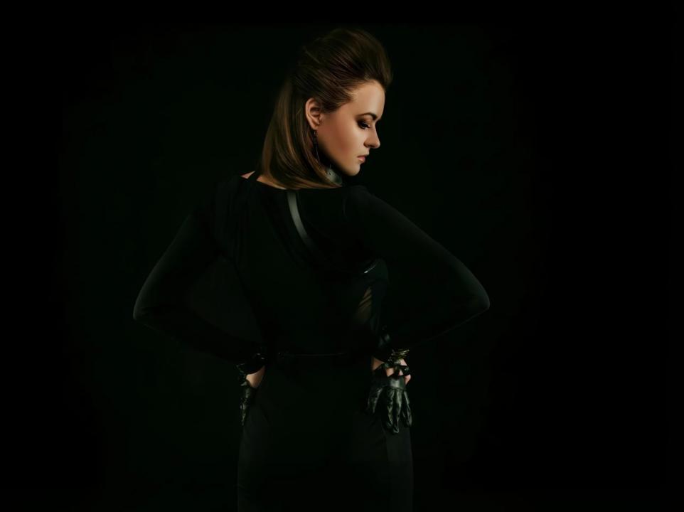 Webcam chat profile for SweetBlueBird: Leather