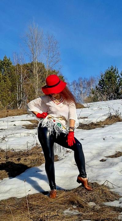 Webcam chat profile for Amla: Bondage & discipline