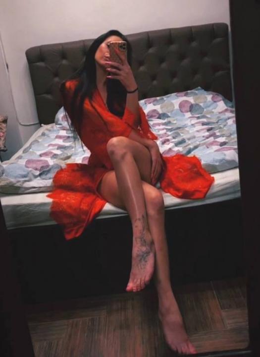 Webcam chat profile for JuliMuse