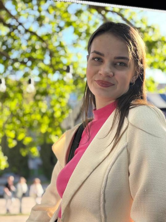 Webcam chat profile for AstraGirl