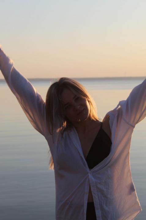 Webcam chat profile for Nensi: Outfits