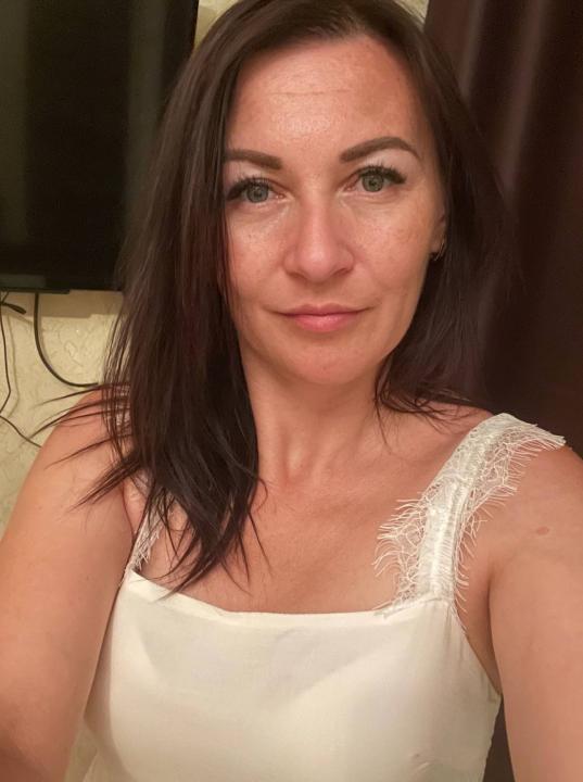 Webcam chat profile for WomanLovee11