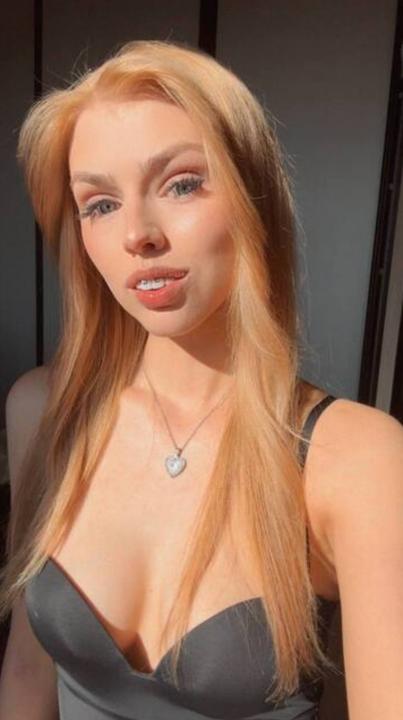 Webcam chat profile for AngyModels55: Leather