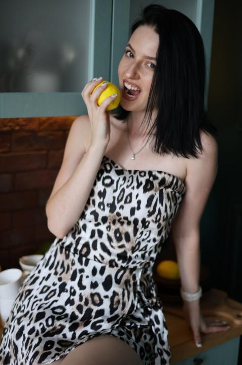 Webcam chat profile for 0AliStrictMiss: Bondage & discipline