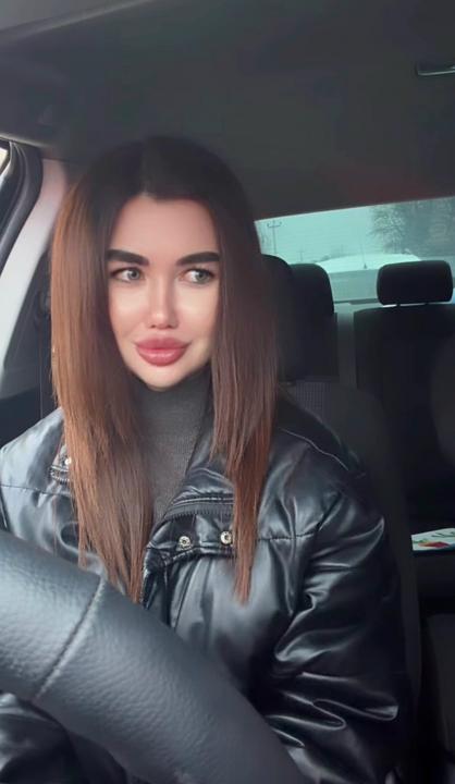 Webcam chat profile for Moreessa