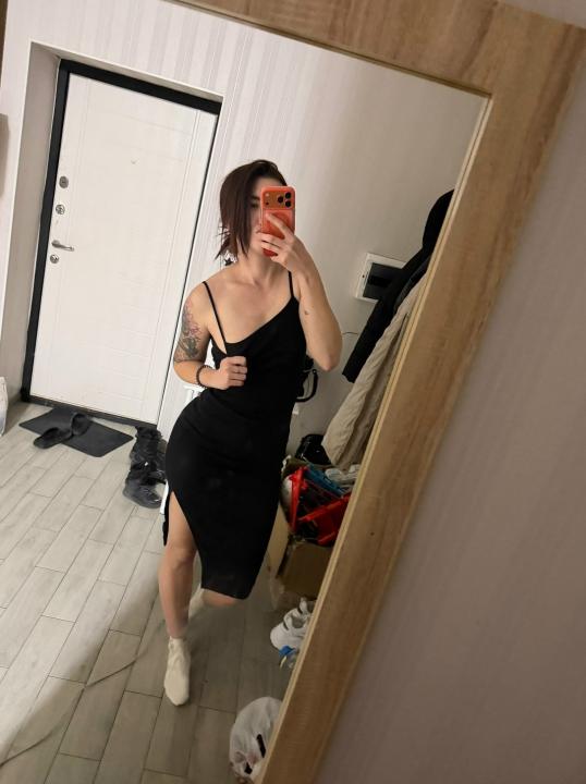 Webcam chat profile for Moreessa: Smoking